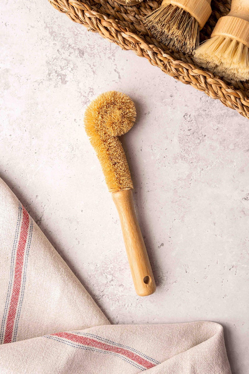 Aryaa ARYA. Wooden Dish Brush Set | 4 Kitchen Washing Up Brushes & One Replacement Head | Bamboo & Natural Fibers | Eco Friendly Wooden Pot Brush Scourer Scrubber Sponge Alternative - Image 4